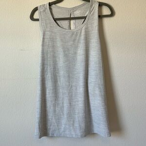 Old Navy Gray Work Out Shirt